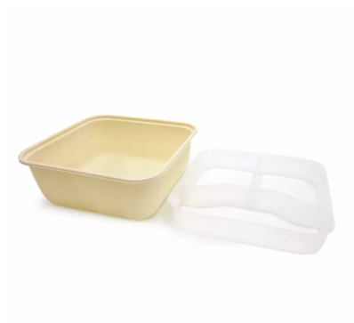 takeout containers